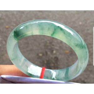 翡翠玉鐲 Jade Bracelets