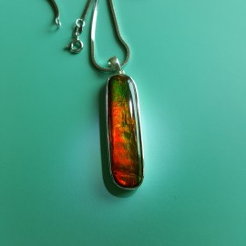 寶石級斑彩吊墜